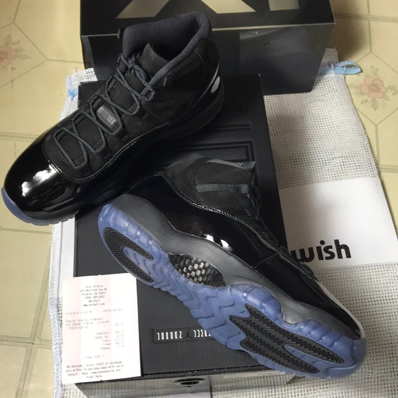 Nike Air Jordan Retro 11 - Picture 3 of 7